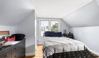 23 Preston Dr, North Kingstown, RI 02852