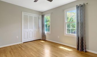 8302 NIGHTINGALE Ct, Annandale, VA 22003