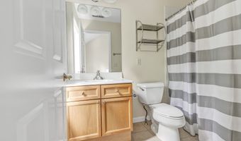 51 Faith Ln 51, Danbury, CT 06810