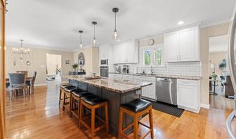 1319 Glamorgan St, Alliance, OH 44601
