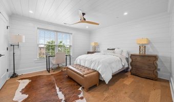 4724 CROSS St, Philadelphia, PA 19128