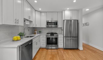 1627 HOLBROOK St NE 2, Washington, DC 20002