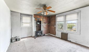 9 W ATHENS Ave, Ardmore, PA 19003