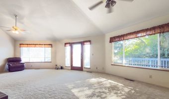 17264 MOUNTAIN Dr, Brookings, OR 97415