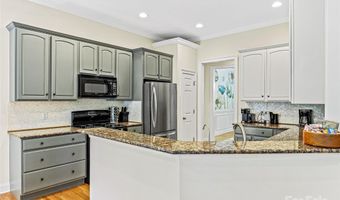 37 Gaston Mountain Rd, Asheville, NC 28806