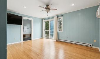 405 10th Ave, Belmar, NJ 07719