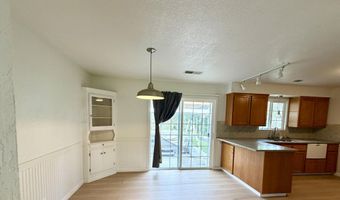 17228 China Gulch Dr, Anderson, CA 96007