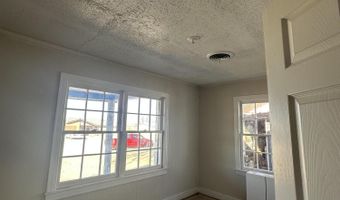 911 4th St, Abernathy, TX 79311