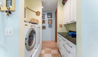 56100 Spring Creek Rd, Bandon, OR 97411