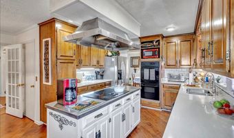 609 E Fourth St, Adel, GA 31620