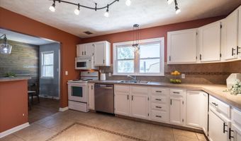 2642 Kendel Dr, Ashland, NE 68003