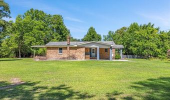 1330 E Hanrahan Rd, Ayden, NC 28513