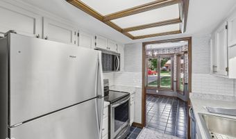 1853 Winding Ridge Ct, Indianapolis, IN 46217