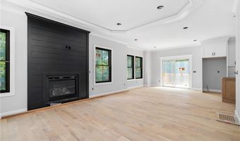 2036 Putnam Pike, Glocester, RI 02814