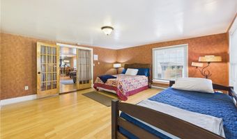 33 W Main St, Angelica, NY 14709