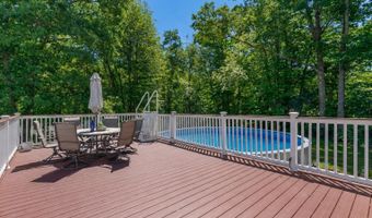 836 Old Post Rd, Arundel, ME 04046