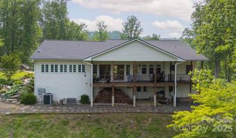 12 Riverview Dr, Bakersville, NC 28705