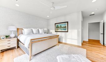 90 E LAKE Dr, Annapolis, MD 21403