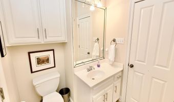 535 Lake Villa Dr, Baton Rouge, LA 70810