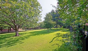 3785 Park Pl, Addison, TX 75001