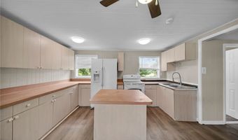 2950 Packinghouse Rd, Alva, FL 33920