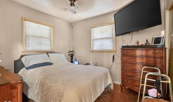 2607 E 8th St, Anderson, IN 46012