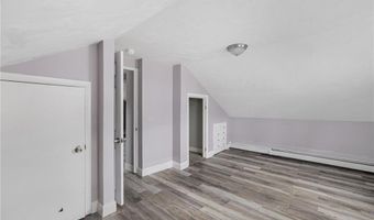 100 Pine Grove St, East Providence, RI 02916