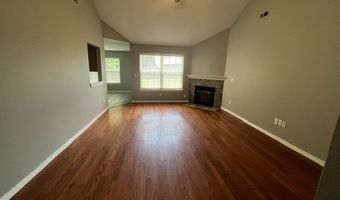 2607 SW 10Th St, Bentonville, AR 72712