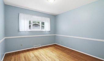 259 White Tree Ln, Ballwin, MO 63011