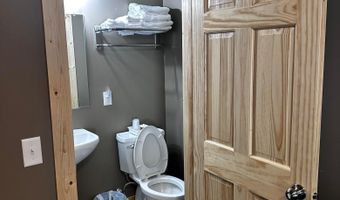 240 N State Road 35, Alma, WI 54610