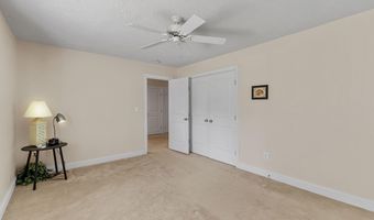 7578 BEACH Dr, Pasadena, MD 21122