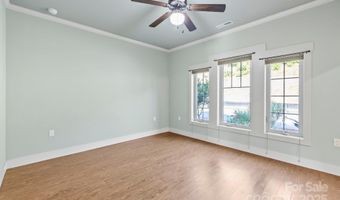45 Verde Dr, Asheville, NC 28806