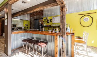 316 318 Broadway St, Abilene, KS 67410