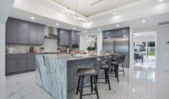 49 INTERLAKEN Rd, Orlando, FL 32804