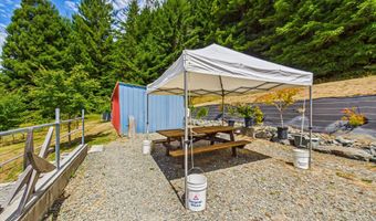 10730 W End Rd, Arcata, CA 95521
