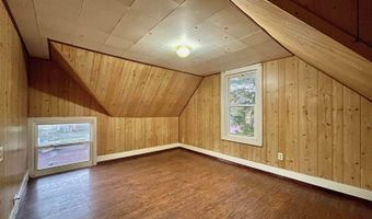 712 S C St, Arkansas City, KS 67005