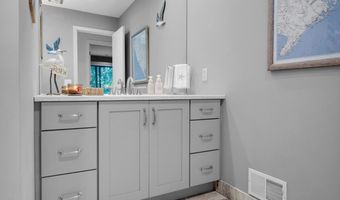 2113 First Ave, Allenwood, NJ 08720