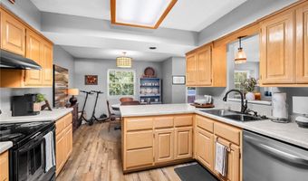 3211 Cardinal Creek Cir A & B, Bentonville, AR 72712