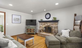 1416 S MATTHIAS St, Appleton, WI 54915