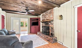 1 Teakwood Dr, Cumberland, RI 02864