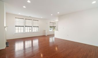 15 Five Bridges Ct, Barnegat, NJ 08005