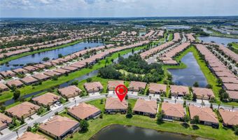 5422 SUNSET FALLS Dr, Apollo Beach, FL 33572