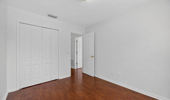 7711 Nottinghill Sky Dr, Apollo Beach, FL 33572