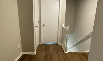 3176 Shadow Walk Ln, Tucker, GA 30084
