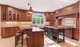 241 Monmouth Ave, Atlantic Highlands, NJ 07716