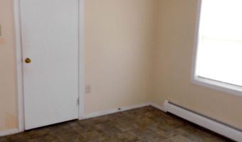 560 Broad St, Auburn, ME 04210