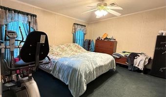 5109 SW 10TH St, Bell, FL 32619