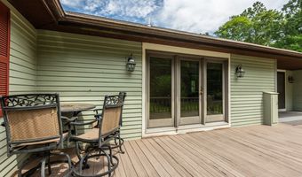 192 Palmer Rd, Chaplin, CT 06235