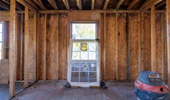 2 Harold Dr, Altamont, NY 12009