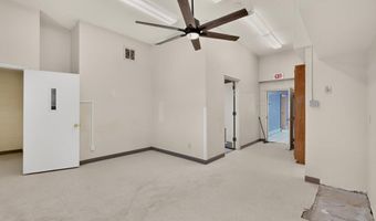 655 Country Ln, Bosque Farms, NM 87068